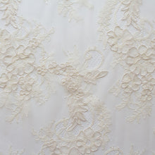 Load image into Gallery viewer, Corded Chantilly Lace (Floral - 56")