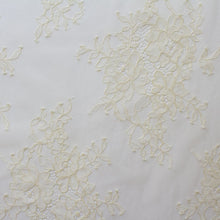 Load image into Gallery viewer, Chantilly Lace (Floral - 60&quot;)