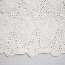 Load image into Gallery viewer, 100% Cotton (Eyelet - 52&quot;)